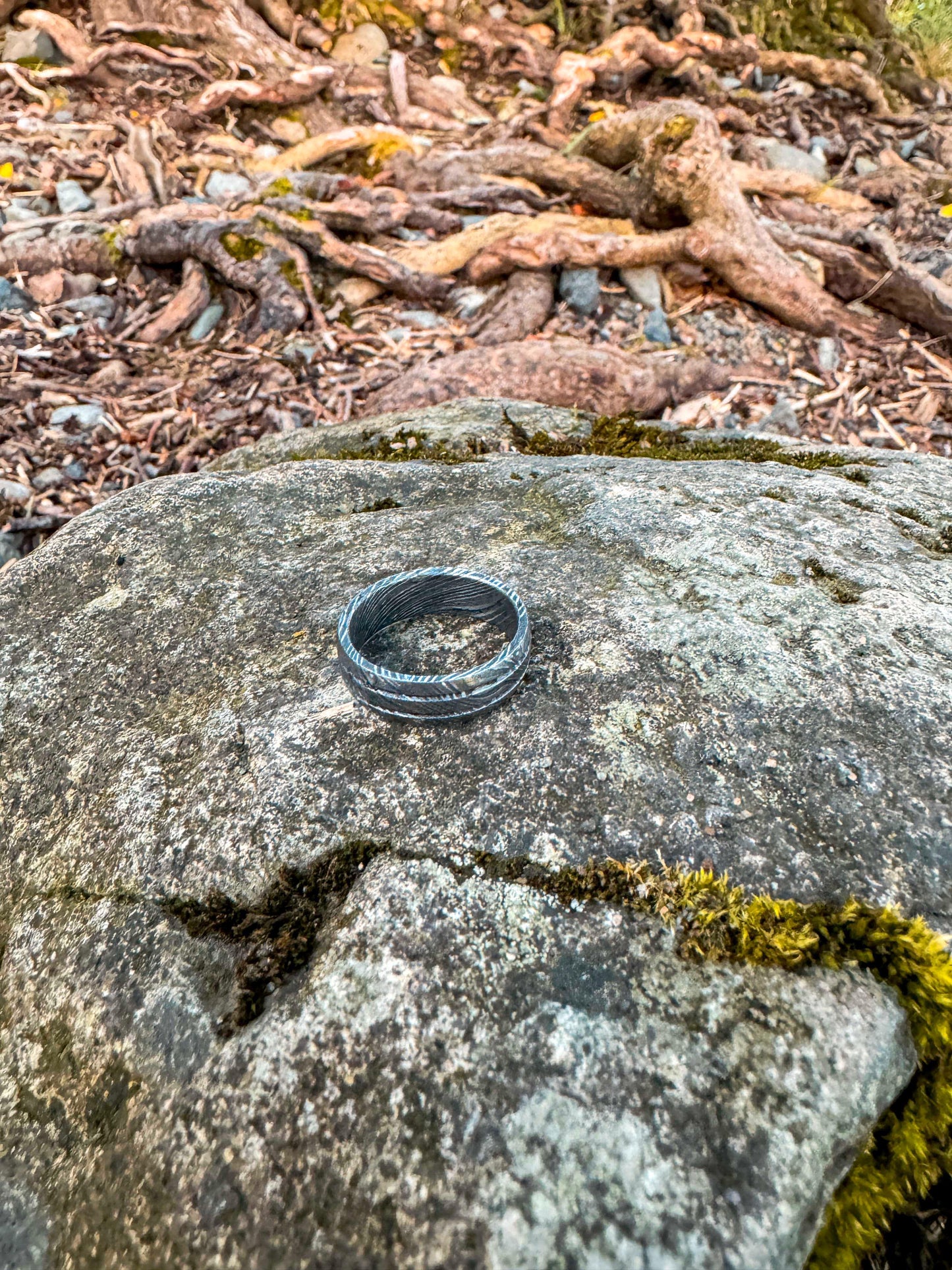 Unisex Damascus Ring